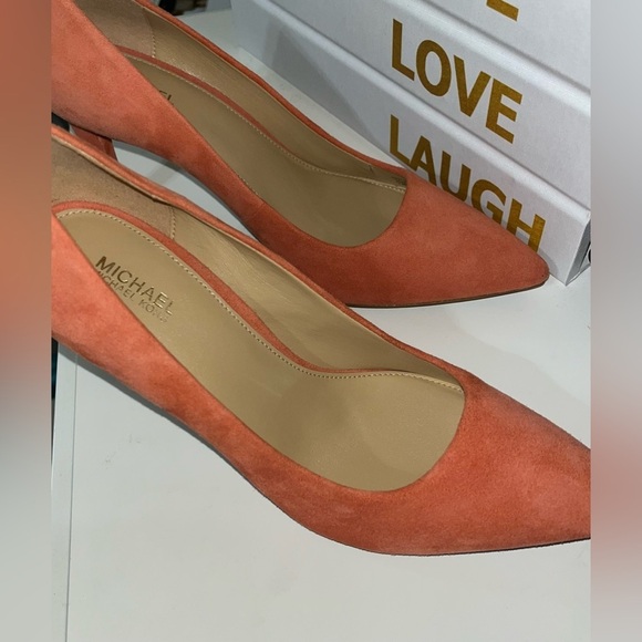 Michael Michael Kors Pink-Grapefruit Suede Shoes SZ 7.5M - Picture 2 of 14